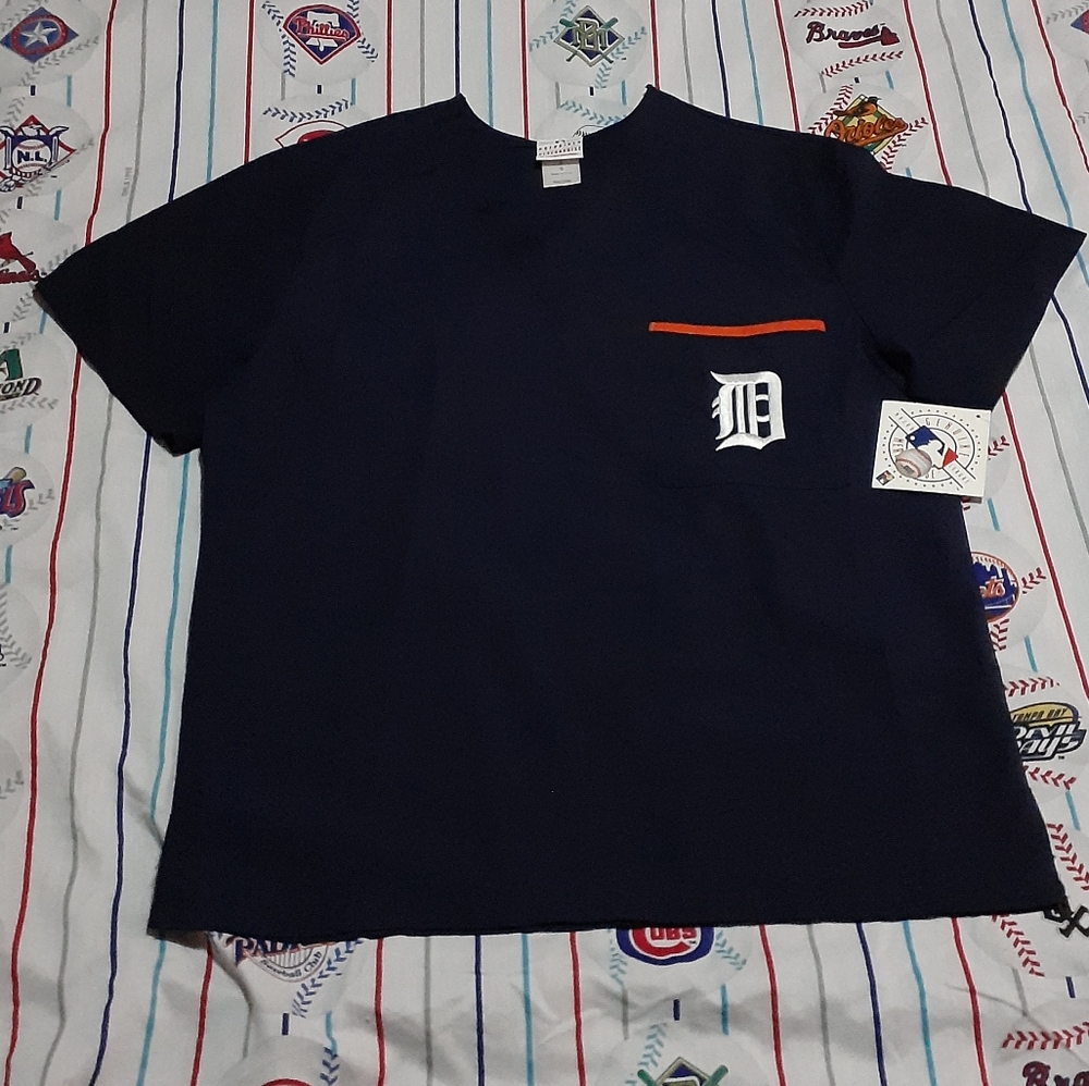 MLB Detroit Tigers Navy Blue Short Sleeve Tee with Orange Accent